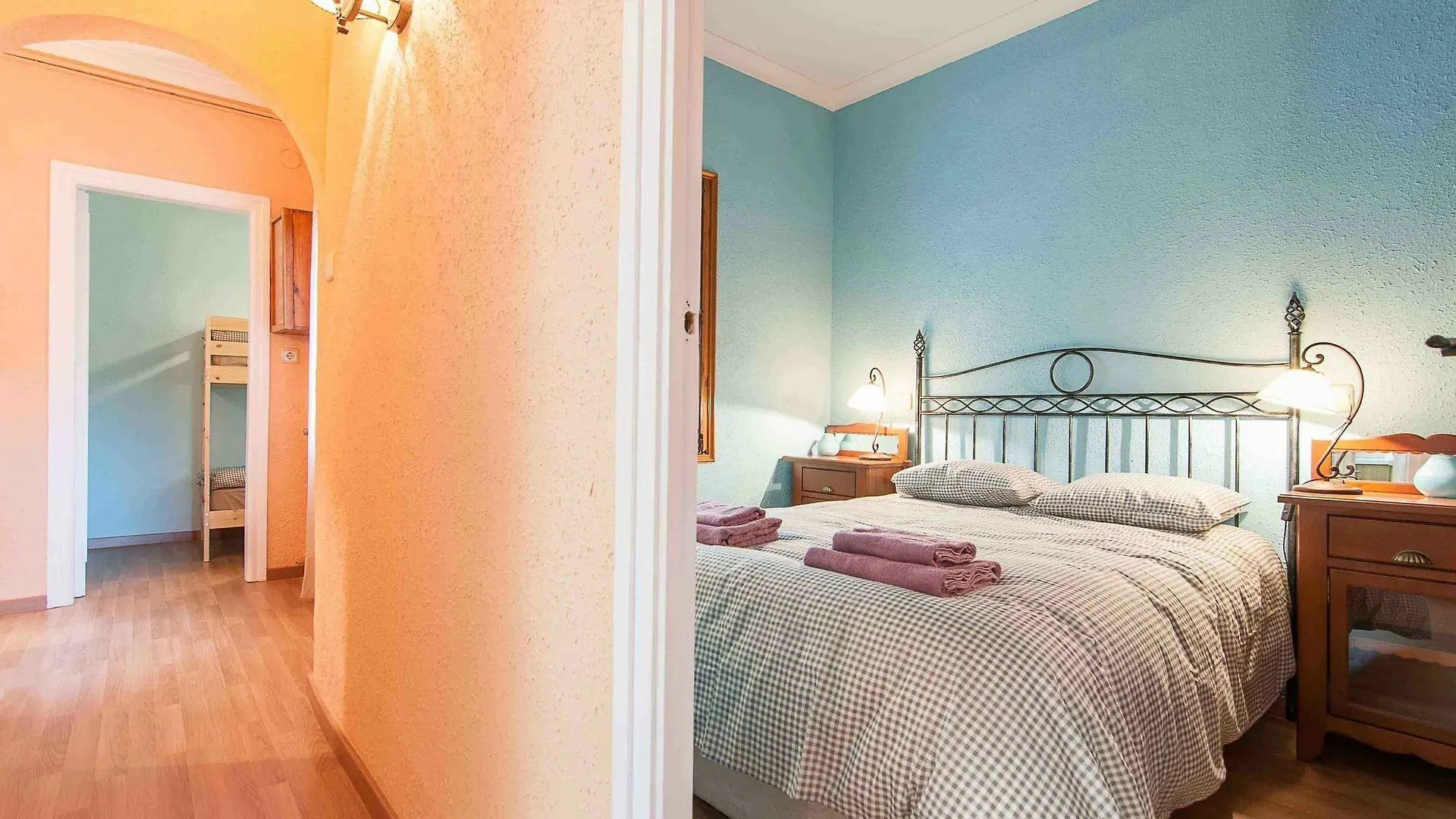 Go Bcn Apartments Gran Via Barcelona Spain